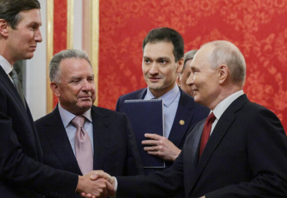 Witkoff și Kushner merg la Kiev după întâlnirea cu Putin