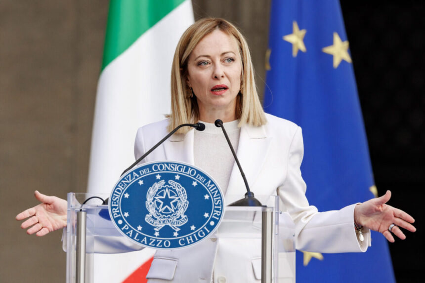 meloni.jpg Giorgia Meloni bate recordul de longevitate al unui Guvern în Italia. România stă de 4 luni fără un Guvern cu puteri depline