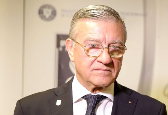 mircea-sandu-s-a-implicat-la-sportul-studentesc-cauta-sponsori-pentru-noua-echipa.jpg Mircea Sandu s-a implicat la Sportul Studențesc! Caută sponsori pentru noua echipă