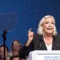 Marine Le Pen amenință Ucraina cu sistarea sprijinului financiar dacă va câștiga alegerile prezidențiale din Franța