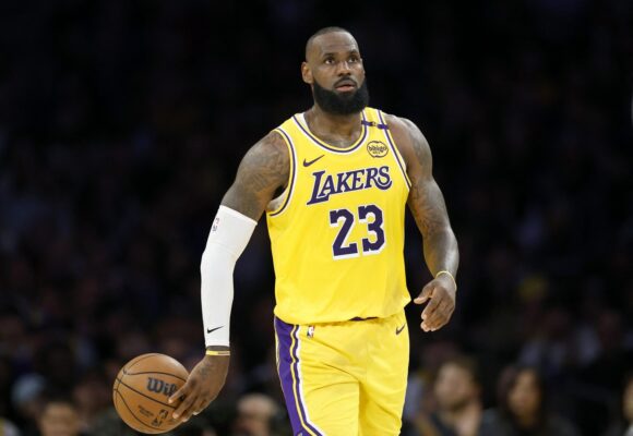 profimedia-0994278326.jpg LeBron James a semnat pentru o sumă astronomică un contract cu Polymarket