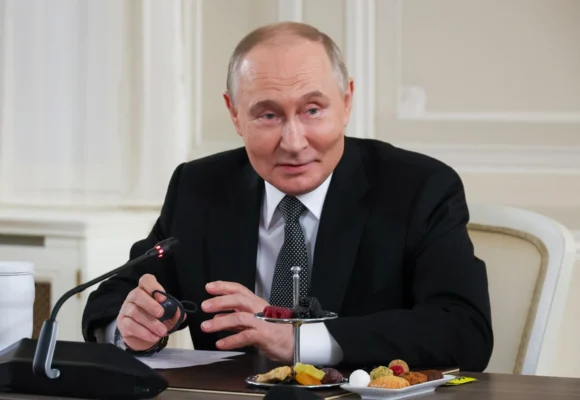 putin.webp.webp Rușii merg la urne