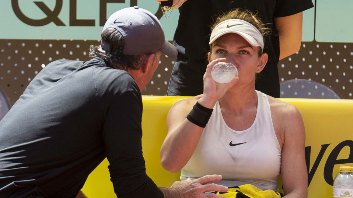 simona-halep-darren-cahill-echilibrat-bland-viata-cariera.jpg Simona Halep a spus ce i-a adus Darren Cahill în viață și în carieră