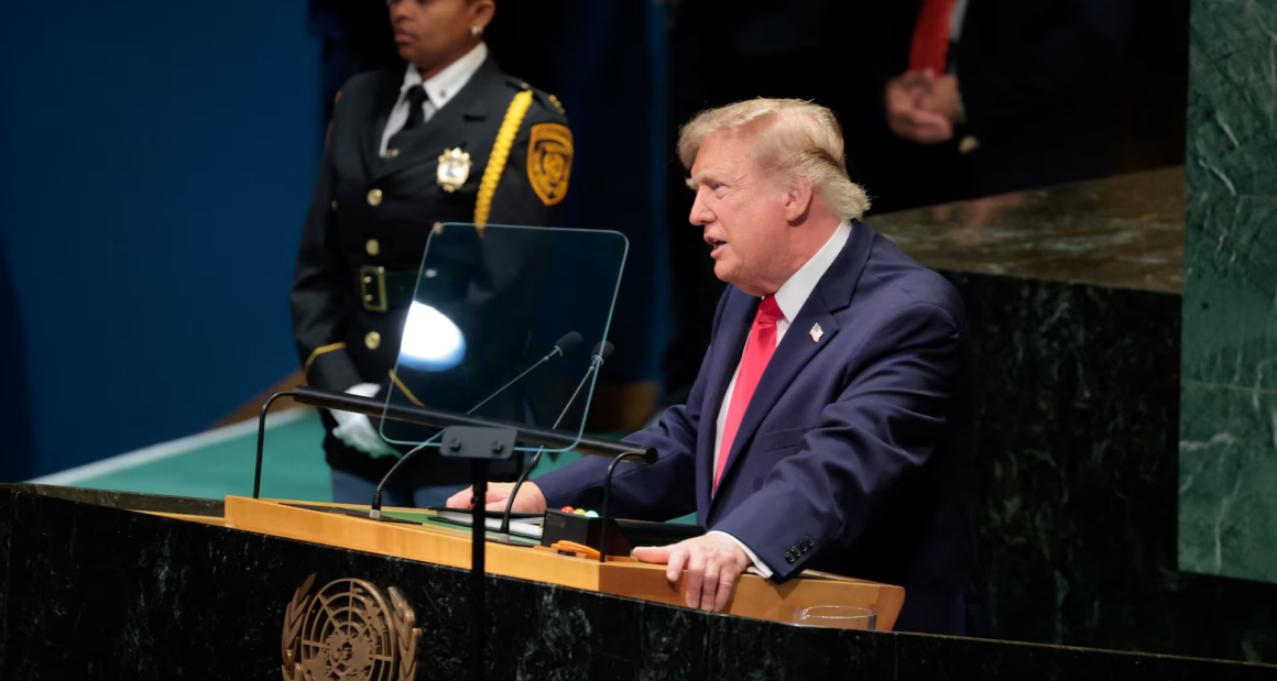trum-mm-e1790106033843.png Trump schimbă „AI” în „SI”