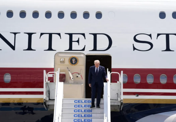trumpaph.png Donald Trump blochează accesul CNN la bordul Air Force One