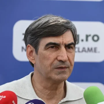 victor-piturca-subliniaza-diletantismul-de-la-fcsb.webp.webp „NICIODATĂ! Acolo sunt jucători aduși după ureche”