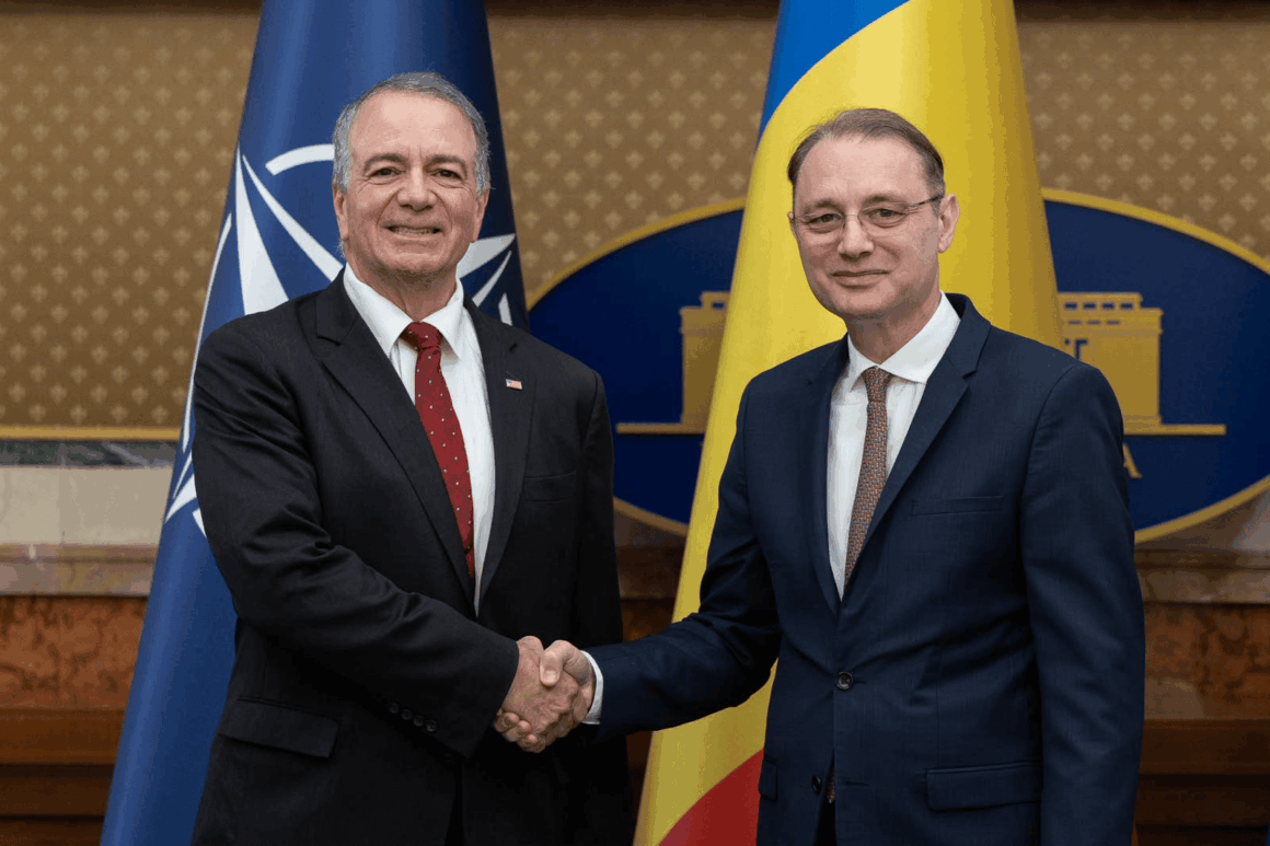 857290045_1782145472909440_1971594074814706532_n.png Niculescu l-a primit la Palatul Victoria pe ambasadorul SUA