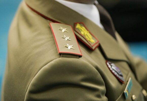 Armata României, fără lideri militari