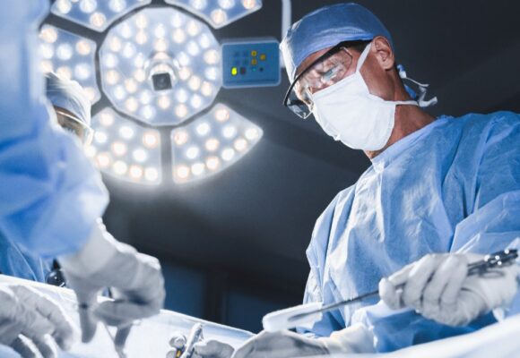 Medicii i-au amputat piciorul greșit unei femei, în SUA. Ce s-a întâmplat patru luni mai târziu