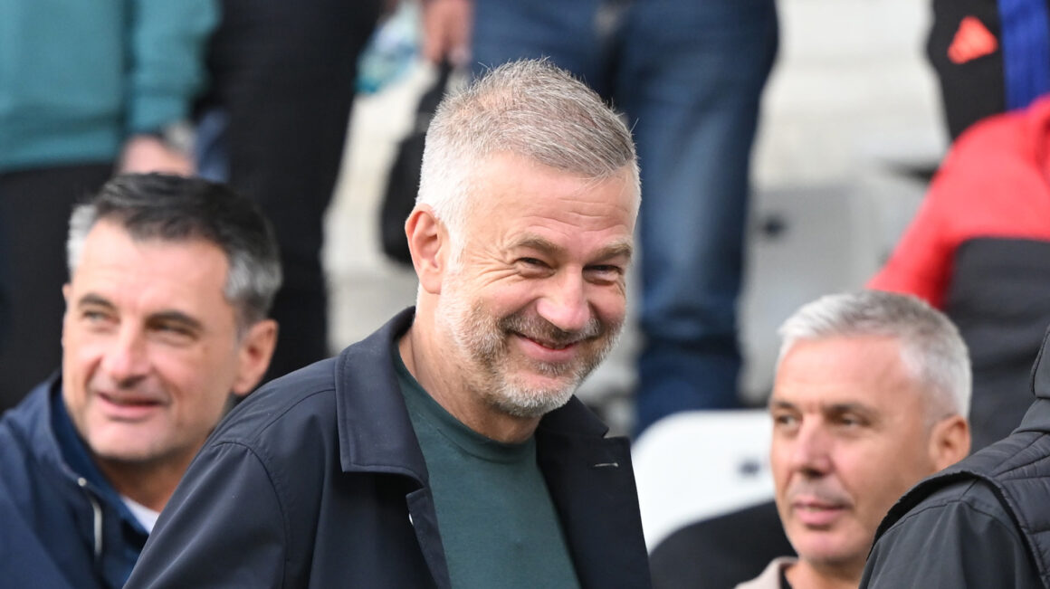 poate debuta în noiembrie la naționala din Europa