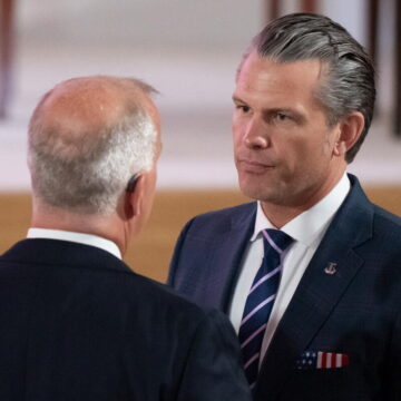 hegseth.jpg „Fortress America” face bazele SUA independente energetic