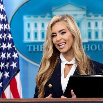 ktz.jpg Trump a concediat-o pe Katie Zacharia, după doar 5 zile