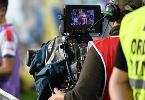 meciurile din Superliga s-ar putea vedea pe Kanal D
