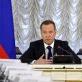 Dmitri Medvedev amenință Armenia cu „soarta Ucrainei”
