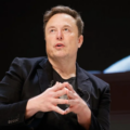 Musk acuză Ucraina că a încălcat regulile Starlink