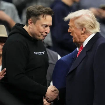 Musk finanțează masiv Partidul Republican înainte de alegeri