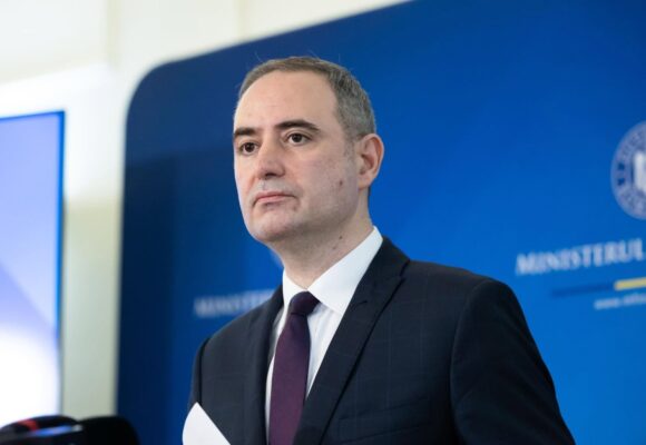 nazare-1.jpg Nu creștem taxele până când le creștem