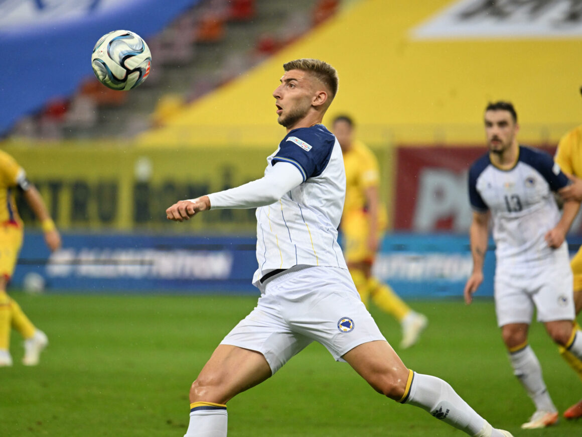 pret-jovo-lukic-transfer-fcsb-gigi-becali-scaled.jpg „Ar fi ok pentru toată lumea”