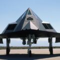 Forțele Aeriene ale SUA au donat celebrul bombardier stealth F-117A Nighthawk muzeului Smithsonian
