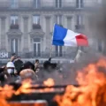 Violențe extreme în Franța și în alte țări din Europa